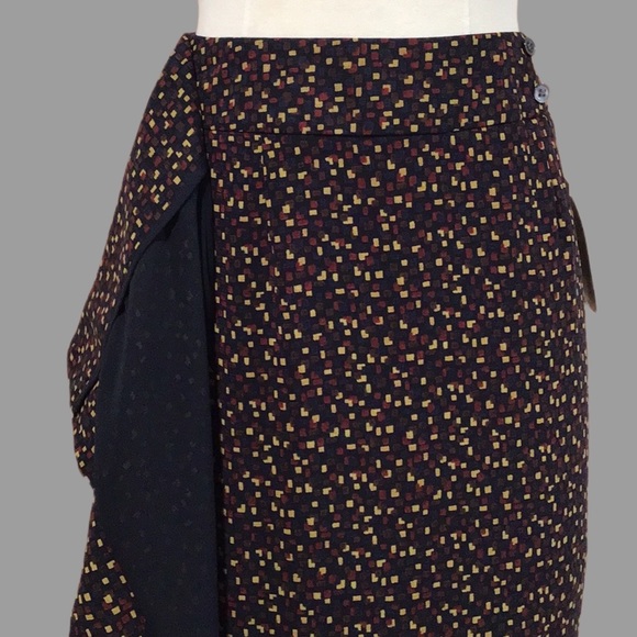 NWT Liz Claiborne Wrap Around Pencil Skirt, Multicolor Print Mix, Size 6 - Picture 2 of 9
